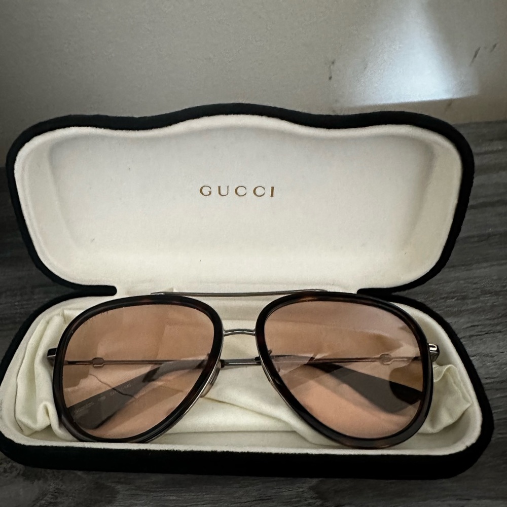 Gucci tortoiseshell aviator sunglasses
